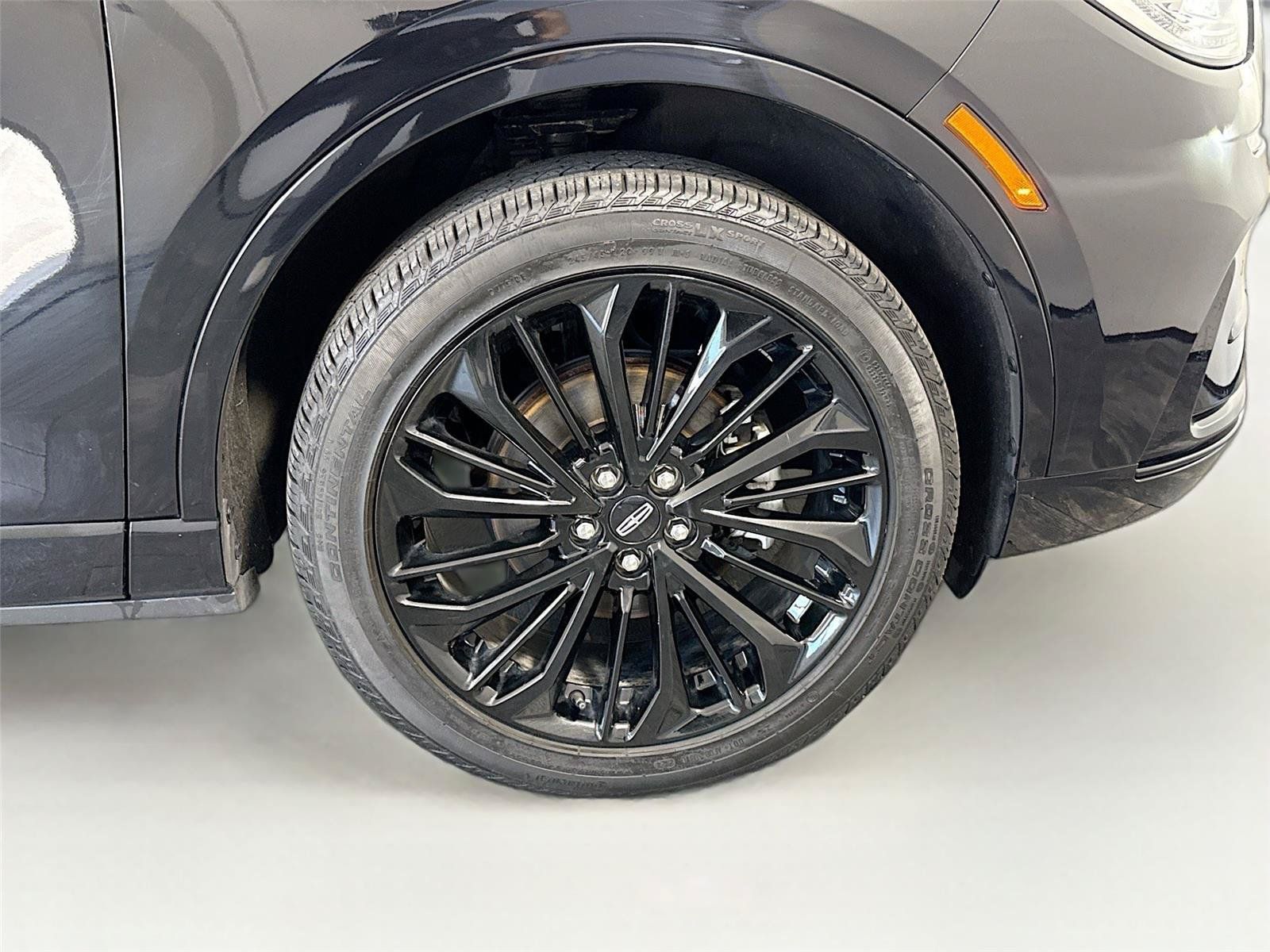 Used 2025 Lincoln Corsair Reserve w/ Jet Appearance Package AWD/4WD image 35