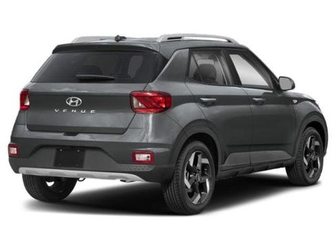 Used 2025 Hyundai Venue SEL FWD image 5