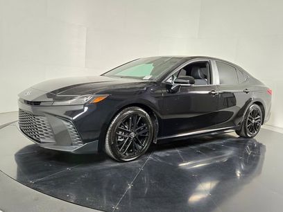 Used 2025 Toyota Camry SE