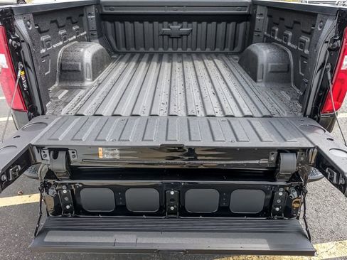 New 2026 Chevrolet Silverado 1500 RST image 9