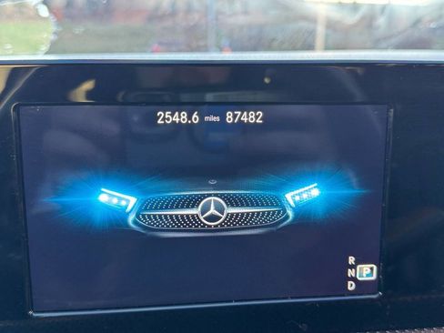Used 2019 Mercedes-Benz A 220 4MATIC image 19