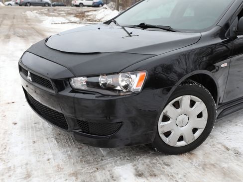 Used 2010 Mitsubishi Lancer DE image 2