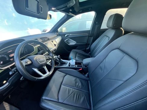 Used 2021 Audi Q3 2.0T Premium w/ Convenience Package image 6