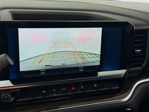 New 2026 Chevrolet Silverado 1500 LT image 9