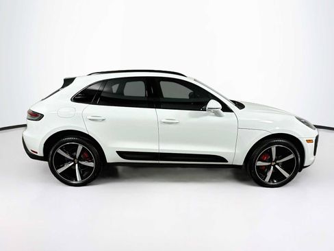 Certified 2025 Porsche Macan S AWD/4WD image 8