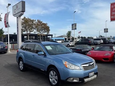 Used 2012 Subaru Outback 2.5i Limited w/ Popular Pkg 1B AWD/4WD image 3