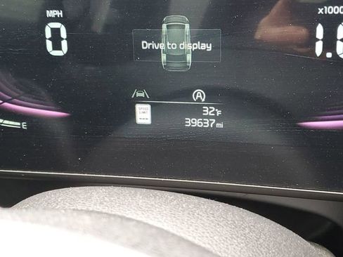 Used 2024 Kia Sportage X-Line image 12