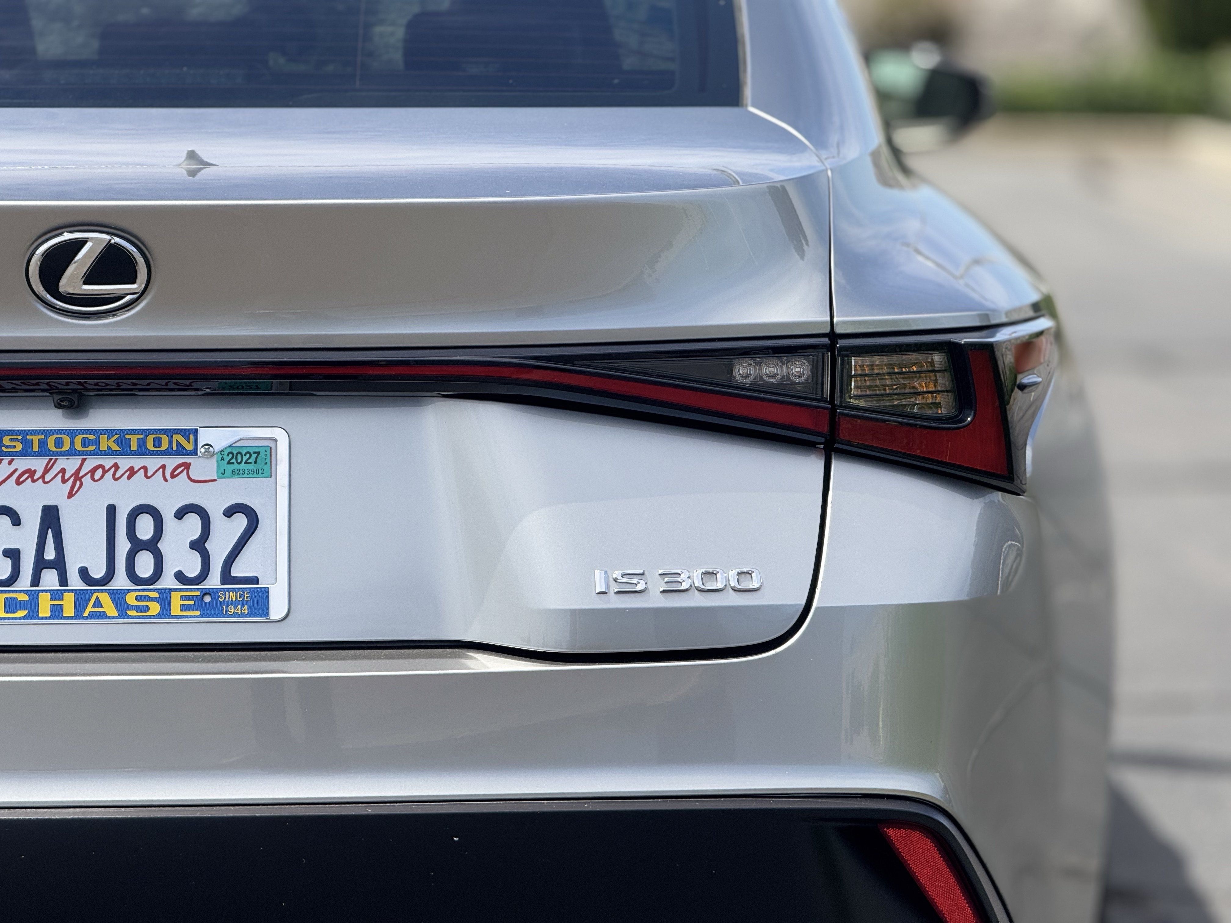 Used 2023 Lexus IS 300 w/ Comfort Package RWD image 7