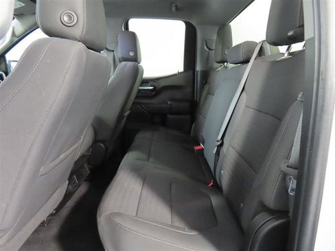 Used 2020 Chevrolet Silverado 1500 LT w/ Trailering Package image 28