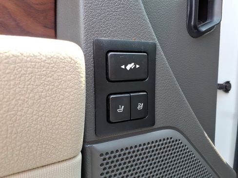 Used 2010 Ford Flex SEL AWD/4WD image 9