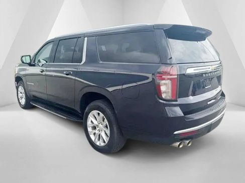 Used 2024 Chevrolet Suburban Premier AWD/4WD image 5