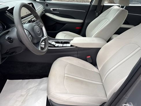 Used 2023 Hyundai Sonata SEL image 9
