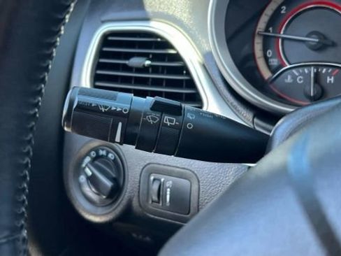 Used 2017 Dodge Journey SE w/ Flexible Seating Group image 85