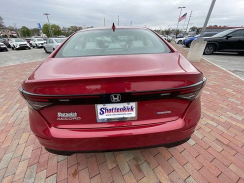 Certified 2024 Honda Accord EX-L image 32
