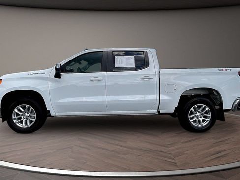Used 2024 Chevrolet Silverado 1500 LT AWD/4WD image 8