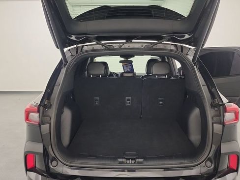 Used 2024 Ford Escape ST-Line w/ Tech Pack #1 AWD/4WD image 26