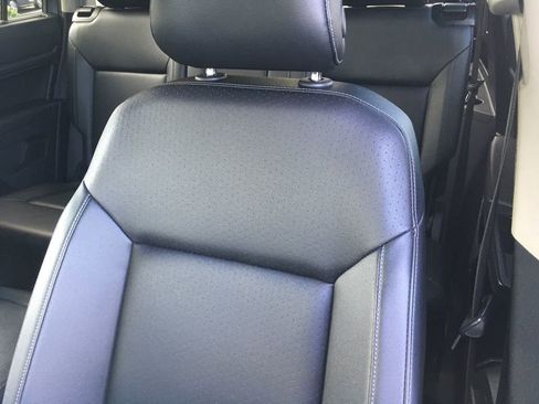 Used 2018 Volkswagen Atlas SE FWD image 24