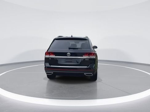 Certified 2022 Volkswagen Atlas SE w/ Panoramic Sunroof Package image 7