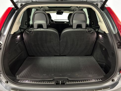 Used 2020 Volvo XC90 T6 Momentum image 33