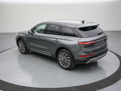 Used 2025 Lincoln Corsair Reserve AWD/4WD image 6