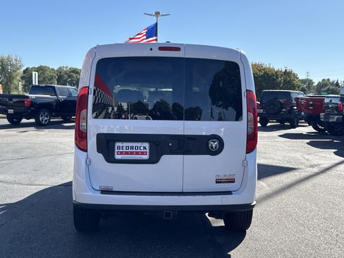 Used 2018 RAM ProMaster City SLT w/ Mopar Trailer Tow Group image 6