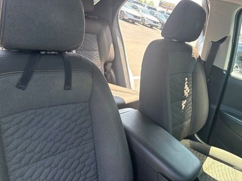 Used 2020 Chevrolet Equinox LT FWD image 11