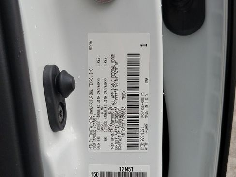 New 2026 Toyota Tundra Limited AWD/4WD image 32