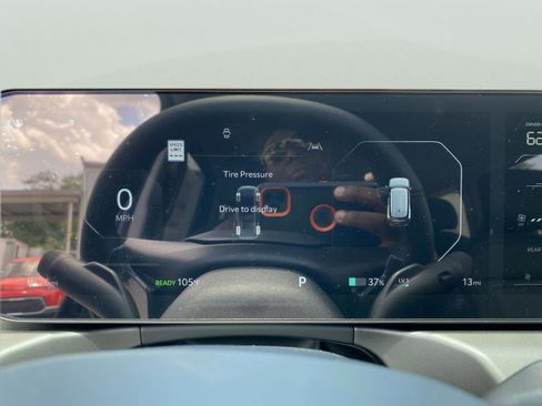 New 2026 Kia EV9 Light image 30