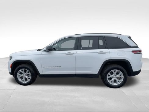 Used 2023 Jeep Grand Cherokee Limited AWD/4WD image 5