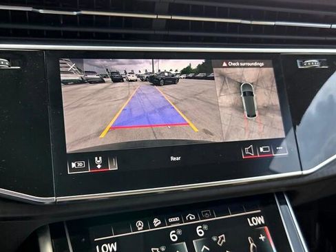 Used 2023 Audi Q8 Premium Plus w/ Premium Plus Package AWD/4WD image 20