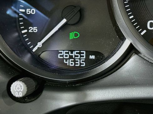 Certified 2023 Porsche Macan AWD/4WD image 14