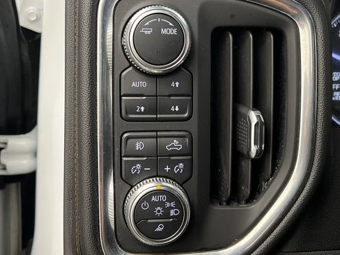 Used 2021 GMC Sierra 1500 AT4 w/ AT4 Value Package AWD/4WD image 42