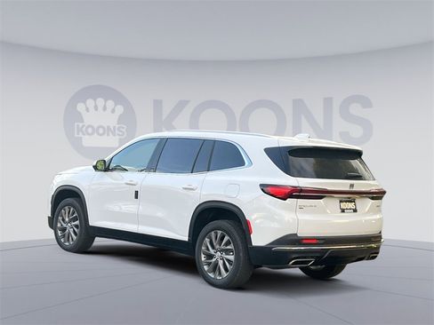New 2026 Buick Enclave Preferred image 4