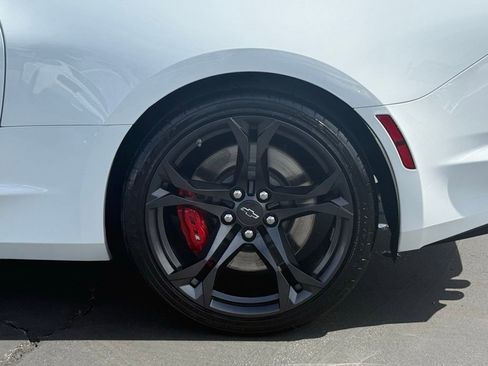Used 2023 Chevrolet Camaro SS image 15