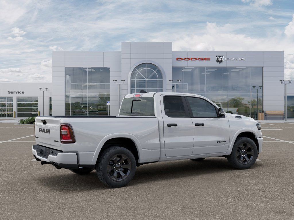New 2025 RAM 1500 Big Horn AWD/4WD image 4
