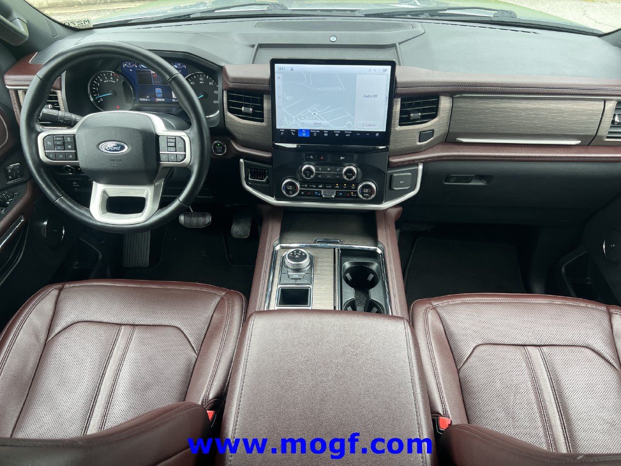 Certified 2024 Ford Expedition Limited RWD image 5
