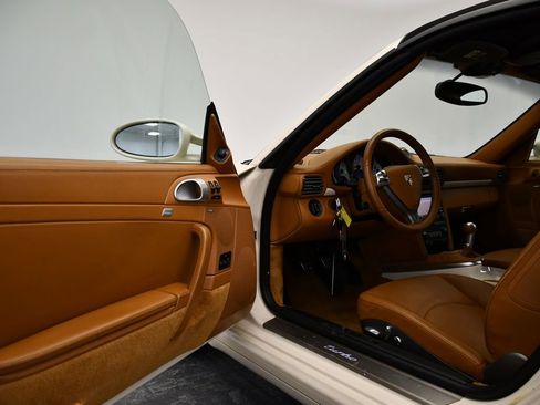 Used 2009 Porsche 911 Turbo image 45