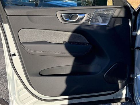 New 2026 Volvo XC60 T8 Polestar w/ Protection Package Premier image 11