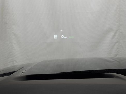 Used 2025 Land Rover Range Rover Sport Dynamic SE image 25