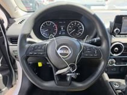 Used 2025 Nissan Sentra S FWD image 13