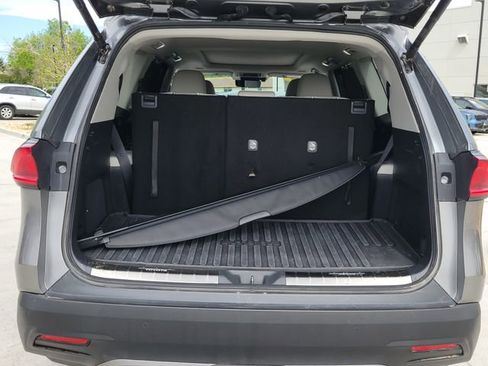 Used 2025 Toyota Grand Highlander AWD image 20