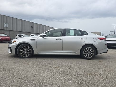 Used 2019 Kia Optima EX w/ EX Premium Package FWD image 11