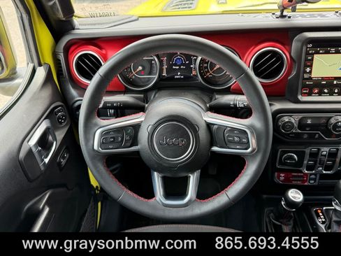 Used 2023 Jeep Gladiator Rubicon w/ Trailer Tow Package AWD/4WD image 22
