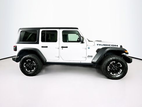 Used 2024 Jeep Wrangler Unlimited Rubicon 4xe AWD/4WD image 10