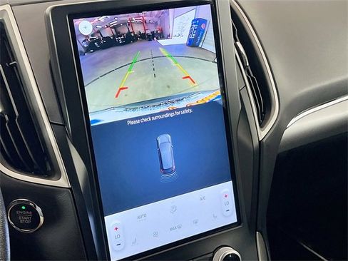 Used 2021 Ford Edge SEL w/ Cargo Accessory Package image 13