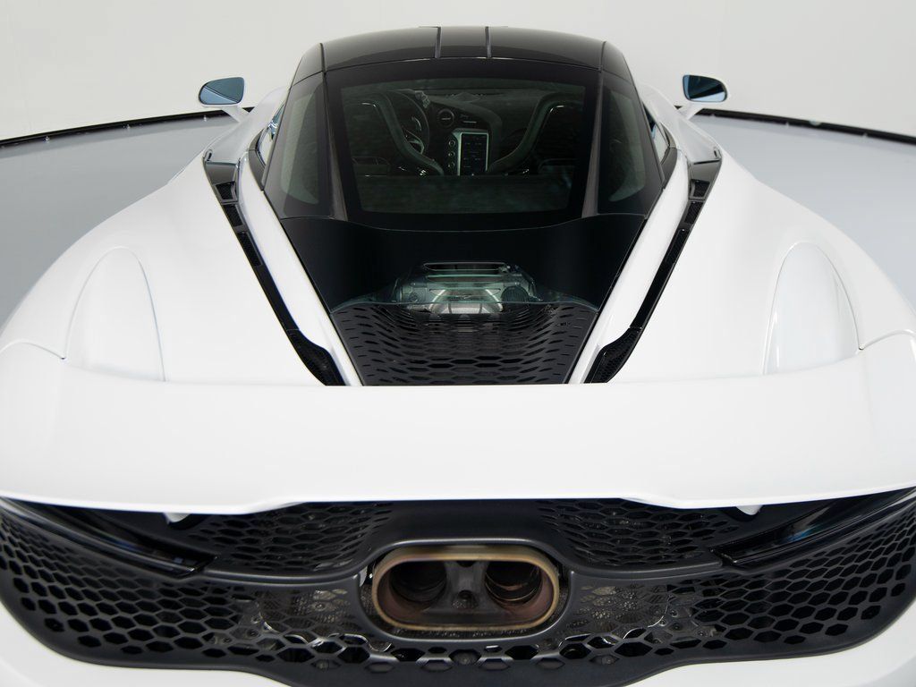 Used 2025 McLaren 750S RWD image 38