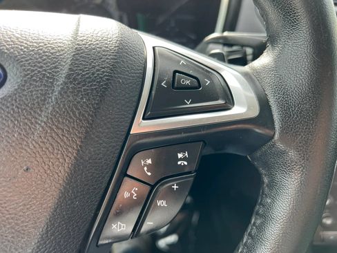 Used 2017 Ford Fusion Titanium AWD/4WD image 22