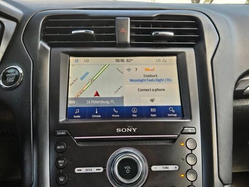 Used 2020 Ford Fusion Titanium image 12