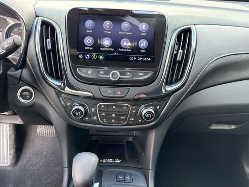 Used 2023 Chevrolet Equinox Premier FWD image 24
