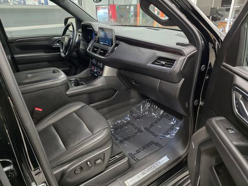 Used 2024 Chevrolet Tahoe LT AWD/4WD image 32